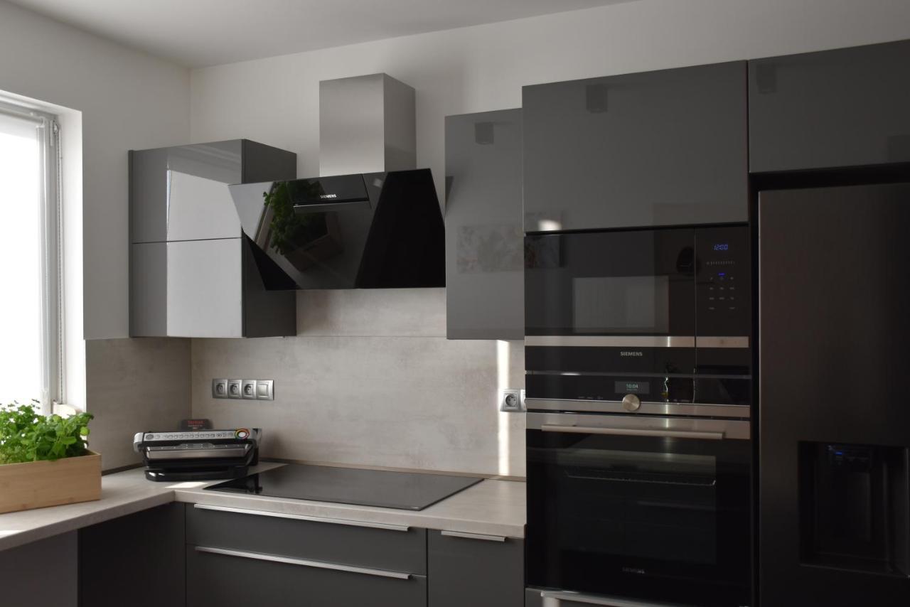 Holiday Home Znojmo W/ Wellness & Wine Bagian luar foto